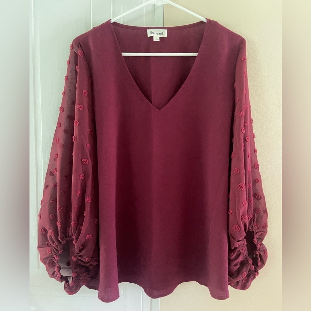 &Merci Fall Cranberry Wine blouse with beautiful detailed sleeves Size‎ Large